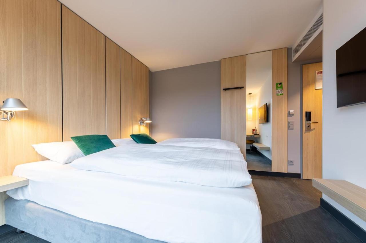 Serways Hotel Hoesel Ratingen Luaran gambar